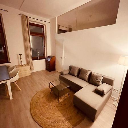 Retro Appartement Im Herzen Von Koeln Deutz Ngoại thất bức ảnh