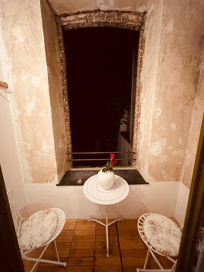 Retro Appartement Im Herzen Von Koeln Deutz Ngoại thất bức ảnh