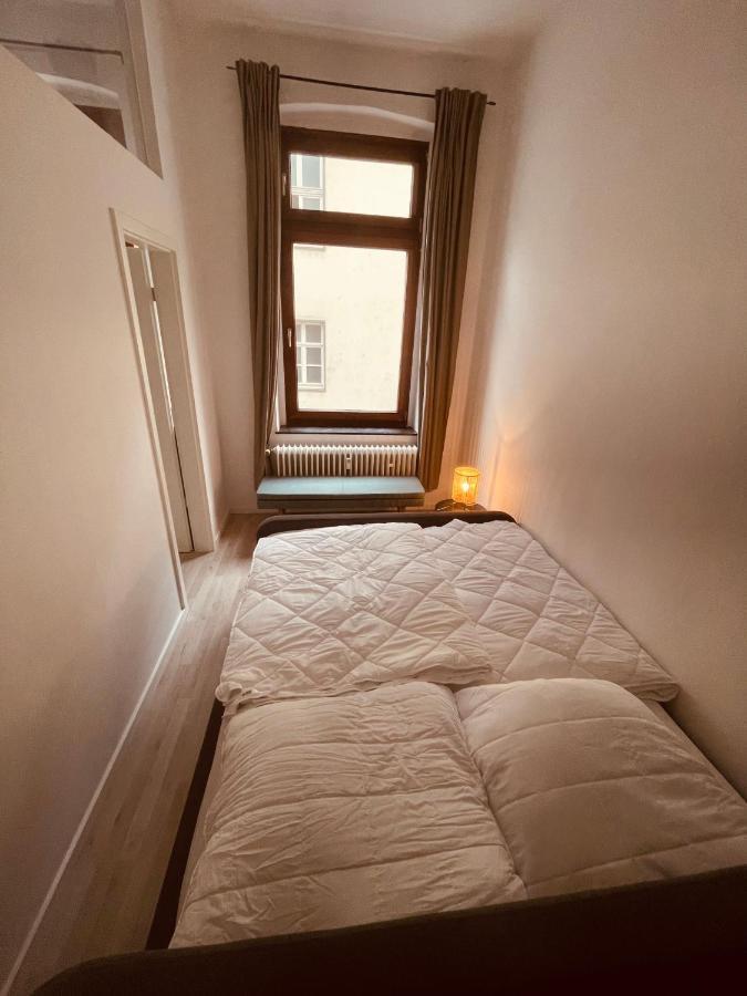 Retro Appartement Im Herzen Von Koeln Deutz Ngoại thất bức ảnh